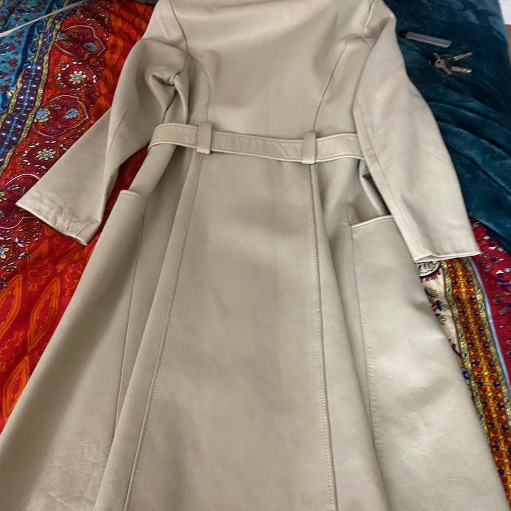 Vintage Genuine Leather Lined Coat - Picture 11 of 16